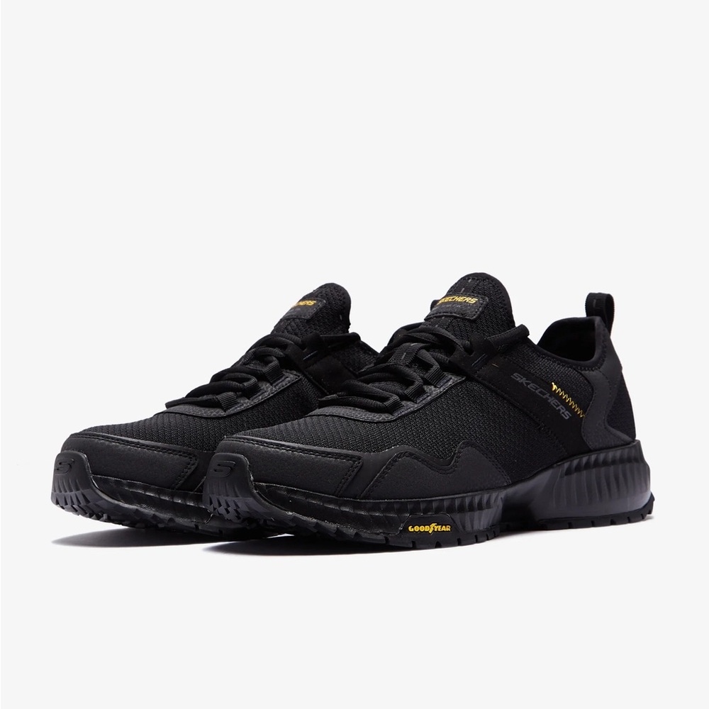 Sketchers Black and Yellow Athletic Sneakers